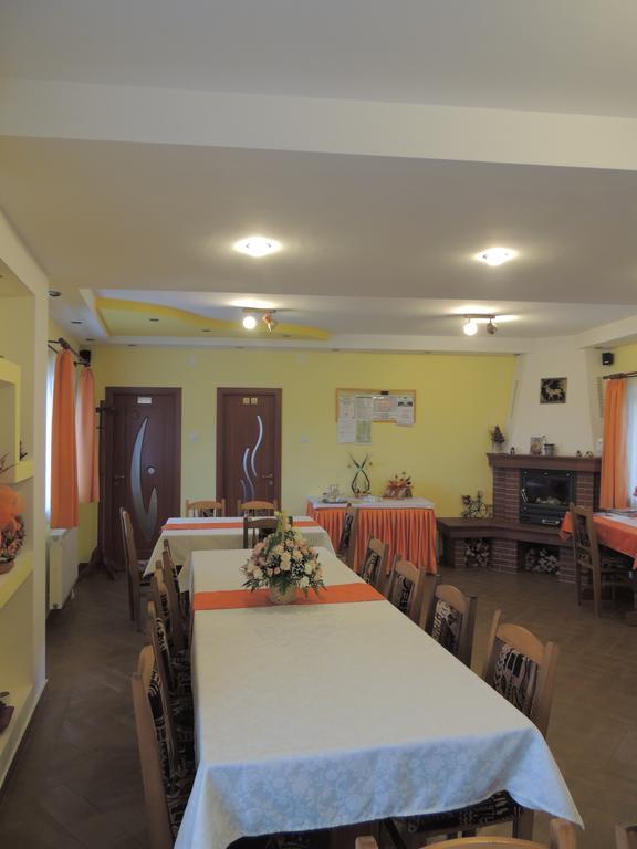 Mokus Panzio Bed & Breakfast Bicfălău Exterior foto